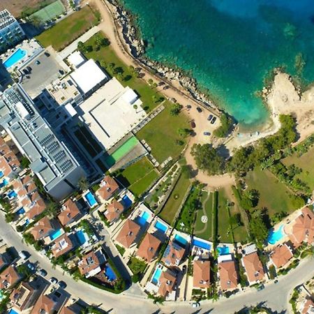 Calypso - Coralli Beachfront Apartment Protaras Exterior foto