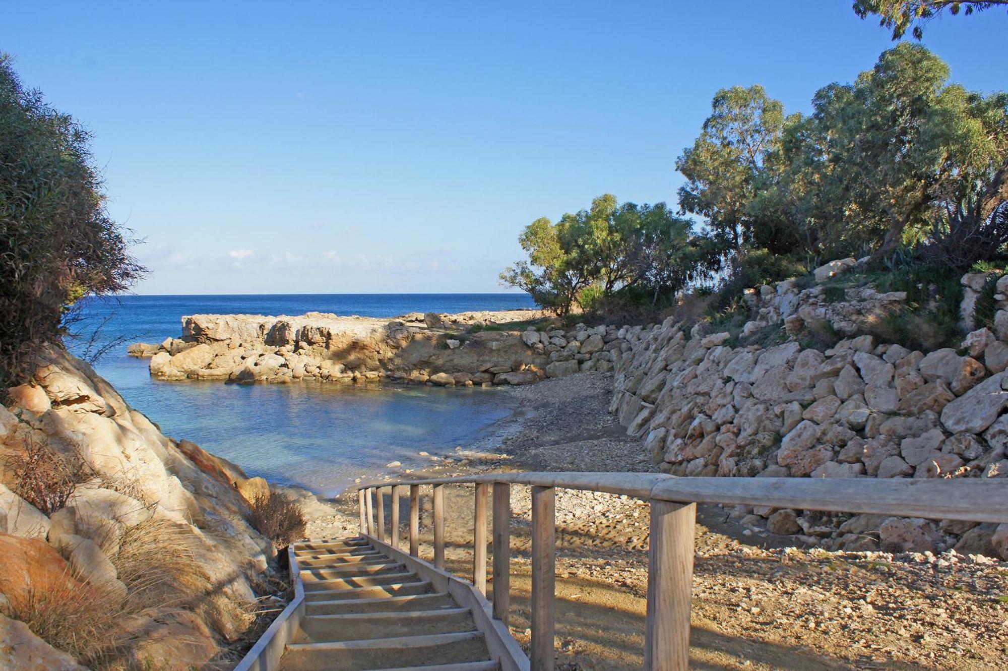 Calypso - Coralli Beachfront Apartment Protaras Exterior foto
